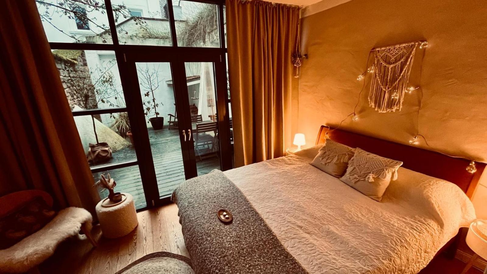 Apartment Am Schloss - Flair Saarbrücken Eksteriør billede
